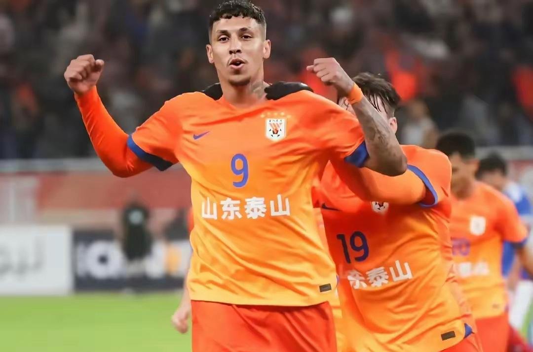 开云体育-和rookie一起来ig的打野