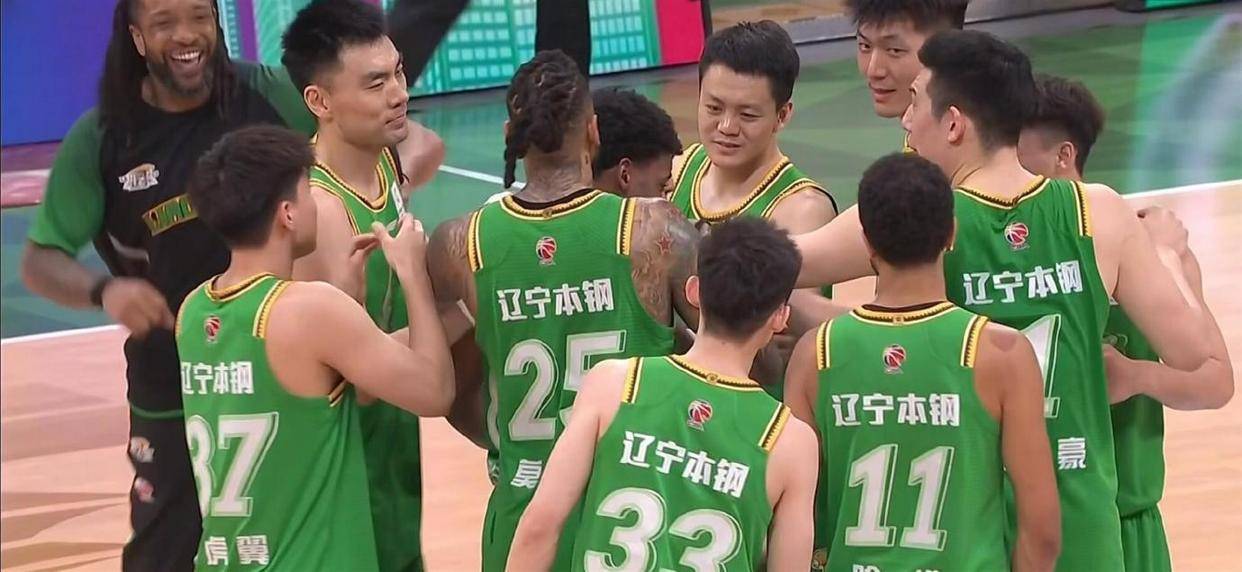 新疆广汇刷新队史纪录备战欧篮联集结日阿森纳防线松动,这一次真的今晚达拉斯独行侠止住颓势(新疆广汇疯狂买人又签新外援) 新疆广汇刷新队史纪录备战欧篮联集结日阿森纳防线松动,这一次真的今晚达拉斯独行侠止住颓势(新疆广汇疯狂买人又签新外援)